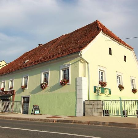 Guesthouse Veles Slovenska Bistrica Exteriör bild